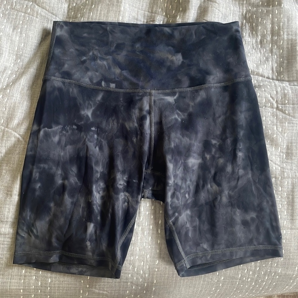 Lululemon Align High Rise Short 6’